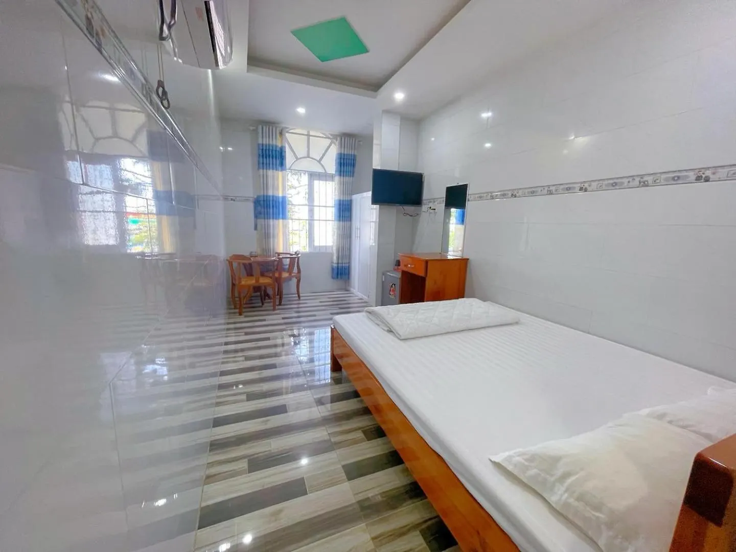 KháCh SạN Lý Phú Quý Hotel Phan Thiet